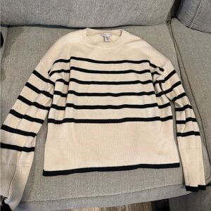 women’s striped sweater